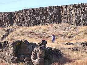Exposure of the Pomona member of the Columbia River Basalt Group in the Umatilla Basin, Oregon